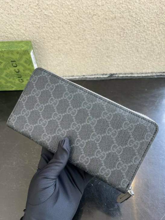 Picture of Gucci Wallets _SKUfw222909620fw
